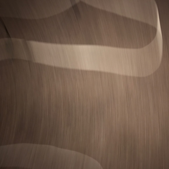 Profile Picture of Cos Bowick (@logotti22) on Poshmark