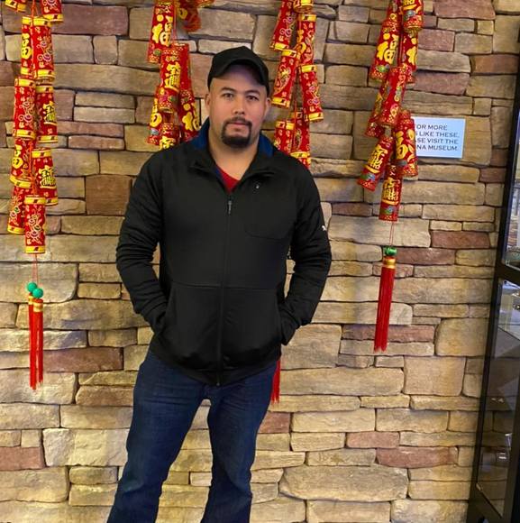 Jose Sotelo - Poshmark Profile Picture of Jose Sotelo (@sotelojose806) on Poshmark