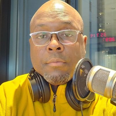 Profile Picture of Keith Johnson (@KJr8dio) on Twitter