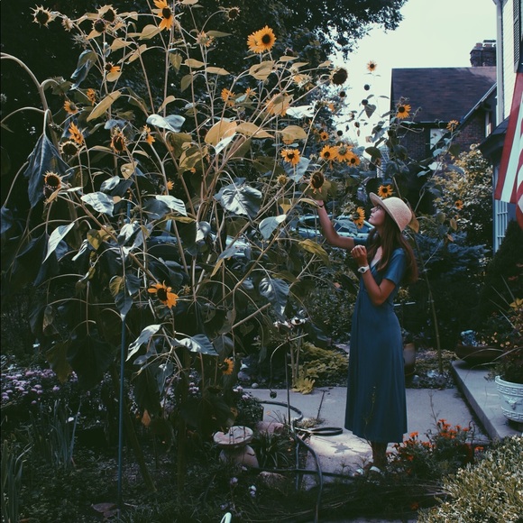 Profile Picture of Chloe Fecci (@chloefecci) on Poshmark