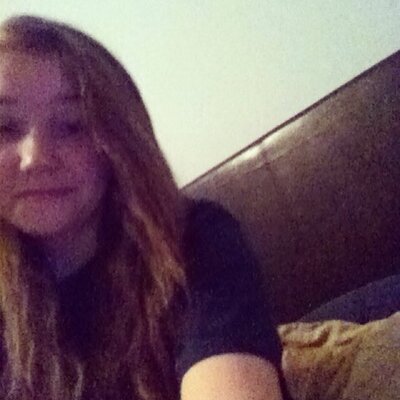 Profile Picture of Mandy Dyer (@mandy_dyer12) on Twitter