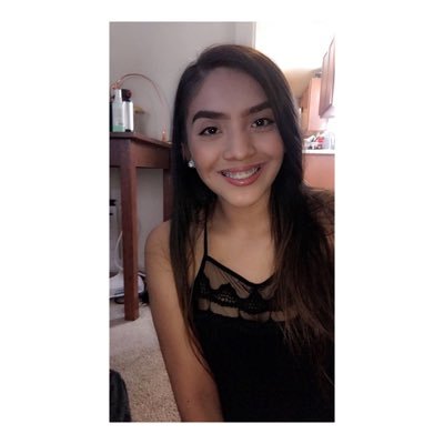 Profile Picture of Marisela Sanchez (@Mariselaa_04) on Twitter