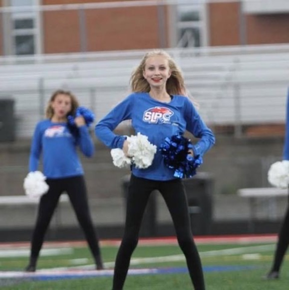 Profile Picture of Bailey Sinnett (@baileysinnett) on Poshmark