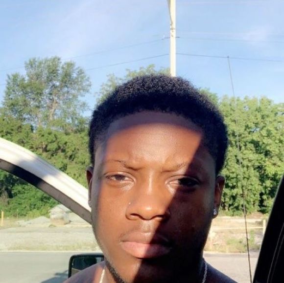 Profile Picture of Jay Capone (@jaycapone560) on Poshmark