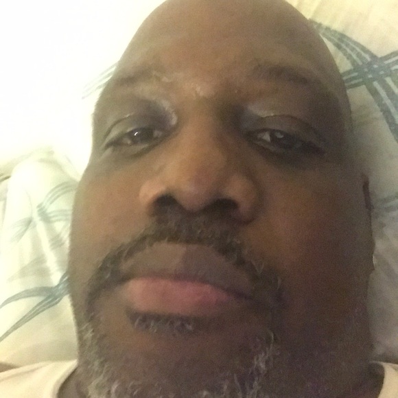 Rashad Howard - Poshmark Profile Picture of Rashad Howard (@rlh6200) on Poshmark