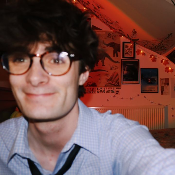 Profile Picture of   Charlie Bennett... (@charliebennettmusic) on Tiktok