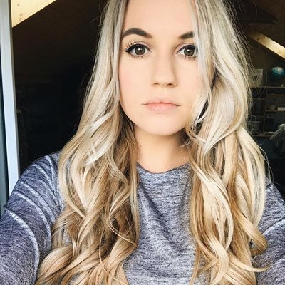 Profile Picture of Aimee Herbert (@aimee_evan) on Twitter