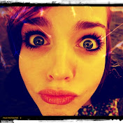 Profile Picture of Lara Reed (@larareed8881) on Youtube