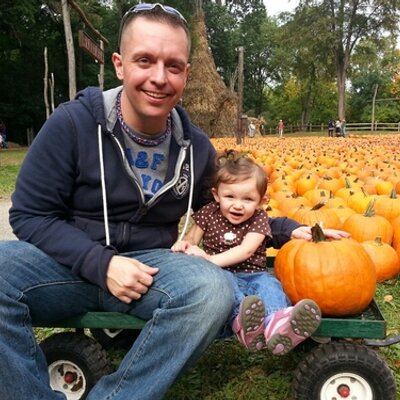 Profile Picture of Christopher Miller (@morneau1977) on Twitter