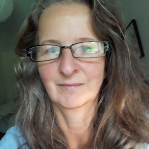 Profile Picture of Susan Guthrie (@SusanGuthrieSLT) on Twitter
