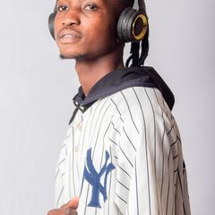 Profile Picture of Calvin Mangena (@calvinmangenazw) on Tiktok