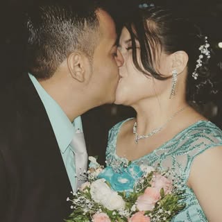 Profile Picture of Hazel Gonzalez (@hazel_gonzalez) on Instagram