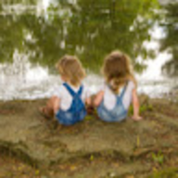 Profile Picture of Andrea Frescura (@aekfrescura) on Poshmark