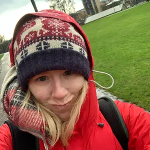 Profile Picture of Laura Foster (@@laurafostertv) on Tiktok