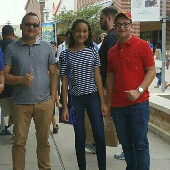 Profile Picture of Fernando Pinto (@ferpinto34) on Poshmark