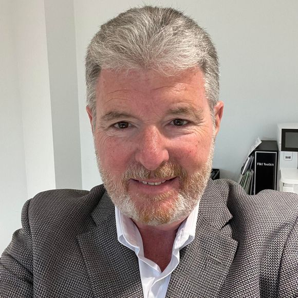 Profile Picture of Jay Samson (@jaysamson285) on Poshmark