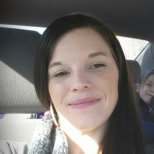 Profile Picture of Stephanie (@phanitaa) on Myspace