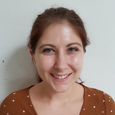 Profile Picture of Leanne Sinclair (@leannesinclair) on Twitter