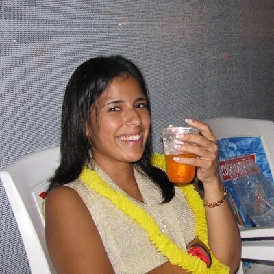 Profile Picture of Angela Amado (@angelaamado) on Twitter