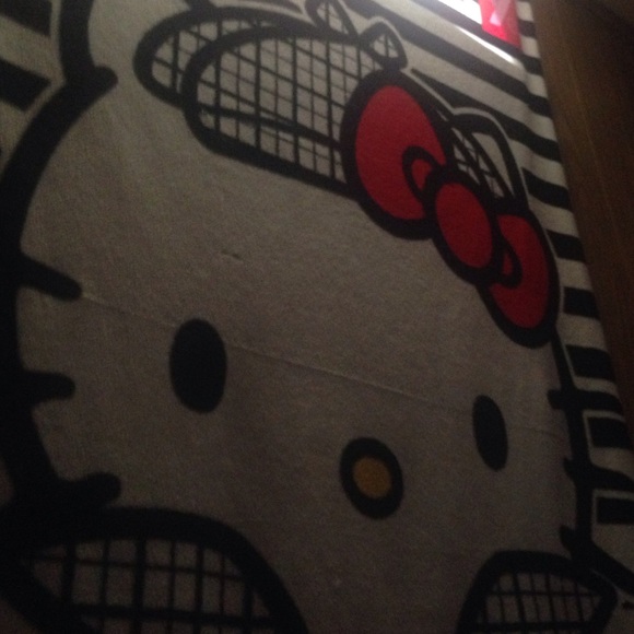 Cam Alexander - Poshmark Profile Picture of Cam Alexander (@cam_alex) on Poshmark