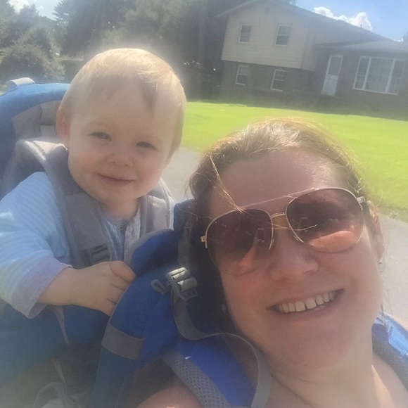 Profile Picture of Jami Wade (@jewade18) on Poshmark