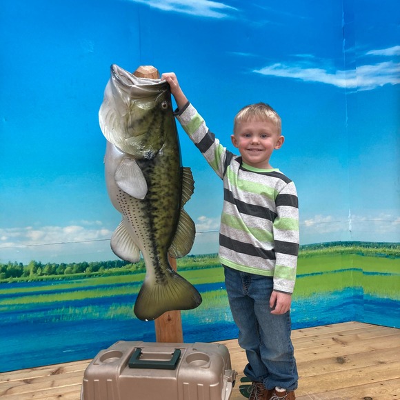 Profile Picture of Ashley Bangert (@ashleybangert20) on Poshmark