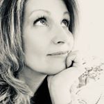 Profile Picture of Helen Pimental (@helen_pimental) on Instagram