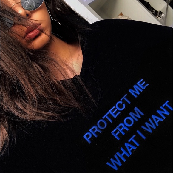 Profile Picture of Sebelle Bell (@sebellerose) on Poshmark