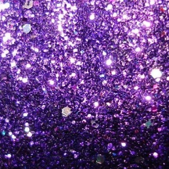 Profile Picture of Ariel Salgado (@ariel1235) on Poshmark