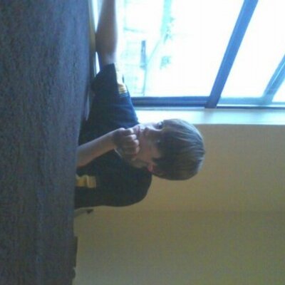 Profile Picture of Aries Reid (@ArezWTF) on Twitter