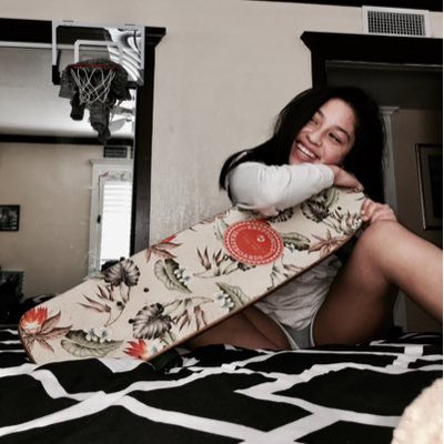 Profile Picture of Giselle Salgado (@Giselle2327) on Twitter