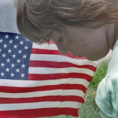 Profile Picture of Pamela Bennett (@memeb) on Twitter