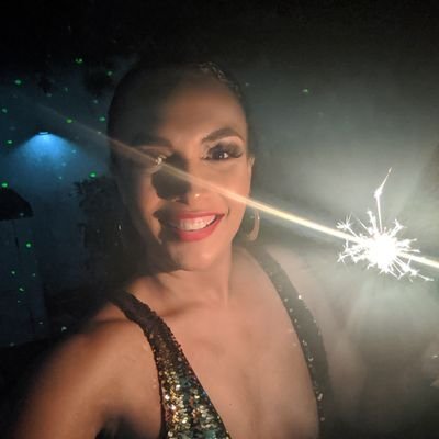 Profile Picture of If Ernest Hemingway Was A Girl (@ralazada) on Twitter