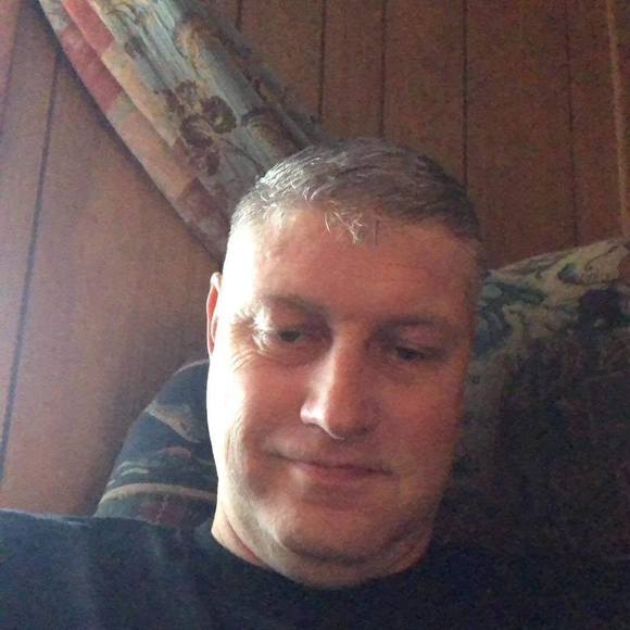 Profile Picture of Erik Martin (@martin0145) on Poshmark