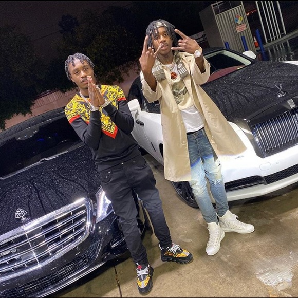 Profile Picture of Izzy Zeidan (@izzy_0921) on Poshmark