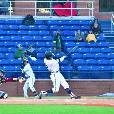 Profile Picture of Nick Burch (@nicky_burch22) on Twitter