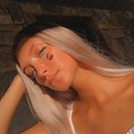 Profile Picture of 𝓛𝓲𝓼𝓪 𝓢𝓹𝓲𝓬𝓮𝓻 🌼 (@louxo_backup) on Instagram