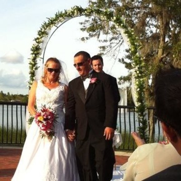 Profile Picture of Rj Schukay (@rjschukay29) on Poshmark