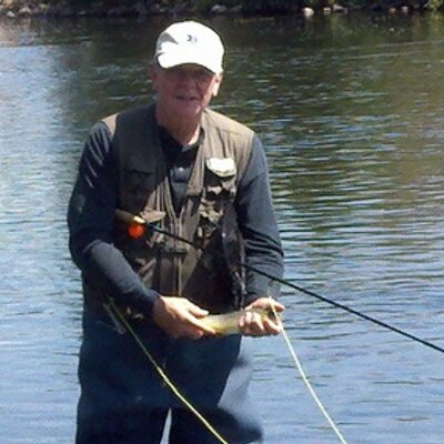 Profile Picture of James Kellie (@KSbeeman) on Twitter
