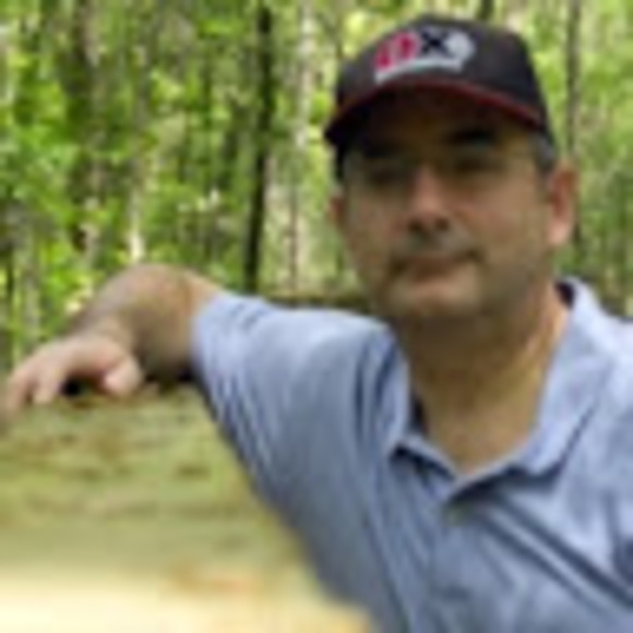 Profile Picture of Robert Grabowski (@robertgrabow998) on Poshmark