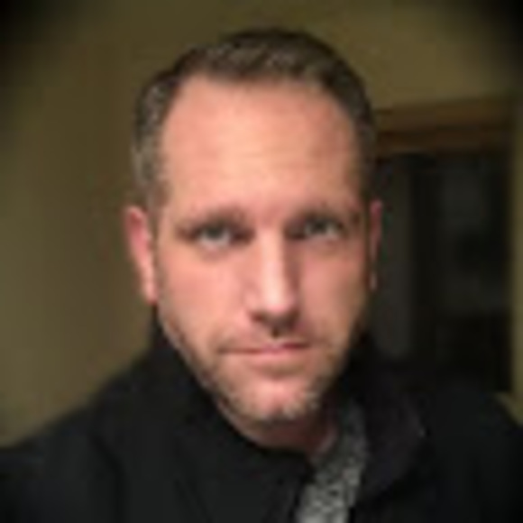 Profile Picture of Daniel Brumble (@dbrumble) on Poshmark