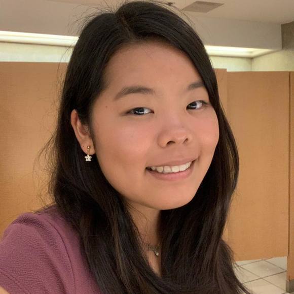 Profile Picture of Kaila Koshikawa (@alohaakailaa) on Poshmark