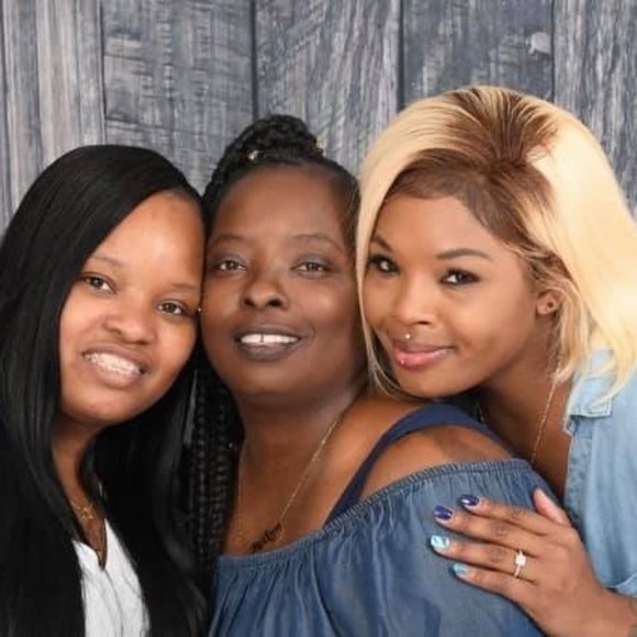 Profile Picture of Tammy Bumbray (@ladytbumbray) on Poshmark