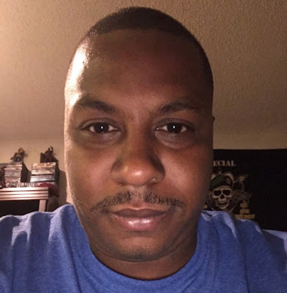 Profile Picture of Charles Mathis (@charlesmathis85) on Poshmark