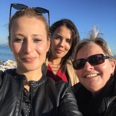 Profile Picture of Caroline Bracher (@CarolineBracher) on Twitter