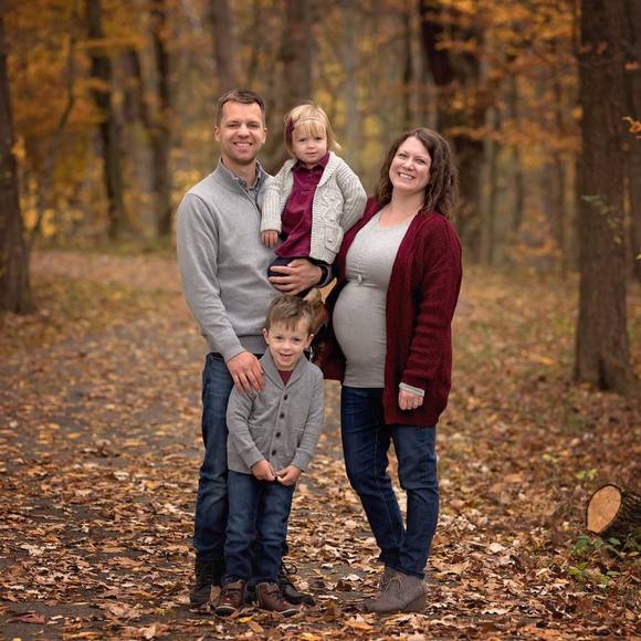 Profile Picture of Jessica Perkovic (@jbiscup) on Poshmark