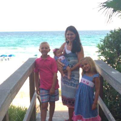 Profile Picture of Elizabeth Pritchett (@elizpritchett) on Twitter