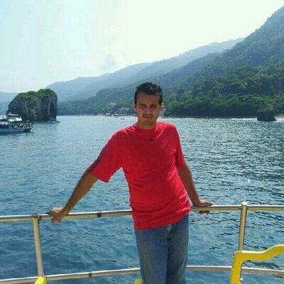 Profile Picture of Aaron Estrella Bonil (@aaronmex04) on Twitter