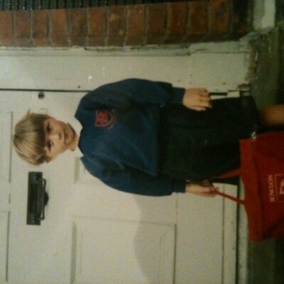 Profile Picture of Ollie Simons (@OliverSimons) on Twitter