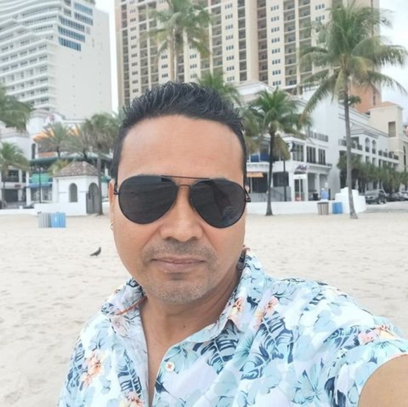 Profile Picture of Mari r Jimenez (@jimenez583) on Poshmark